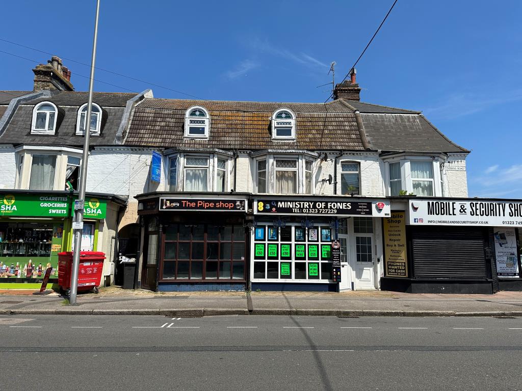 Lot: 38 - MIXED USE PROPERTY FOR IMPROVEMENT - Outside of Property